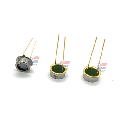 S1336-44BQ Pin de fotodiodo de silício de baixa capacidade UV para NIR para fotometria de precisão